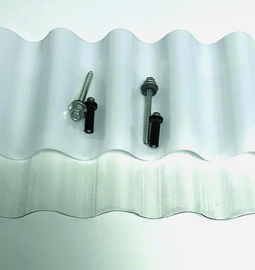 Translucent and transparent polycarbonate panels