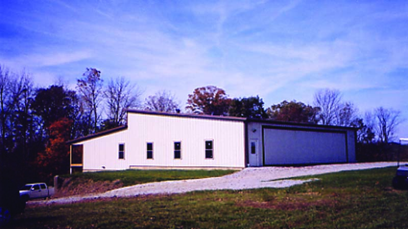 Walters Buildings got creative with this Kentucky project, which combines a personal hangar with a downstairs living quarters area. Walters Buildings photos